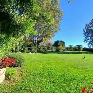 Vakantiehuis Domaine Du De La Vallee, La Roquette-sur-Siagne